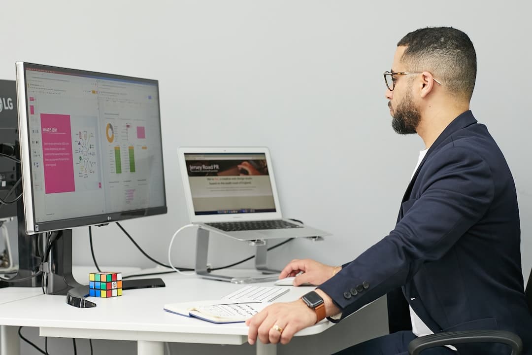 Analytics-dashboard op een laptop